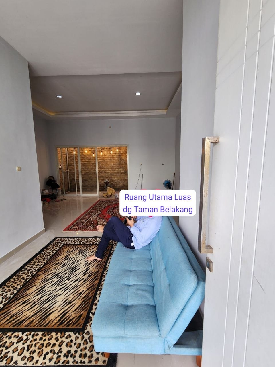 Rumah Karah Agung, Ketintang, Surabaya — Foto 2