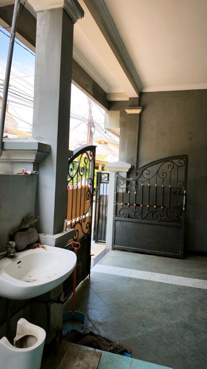 Perumahan Rewwin, Waru, Sidoarjo — Foto 5