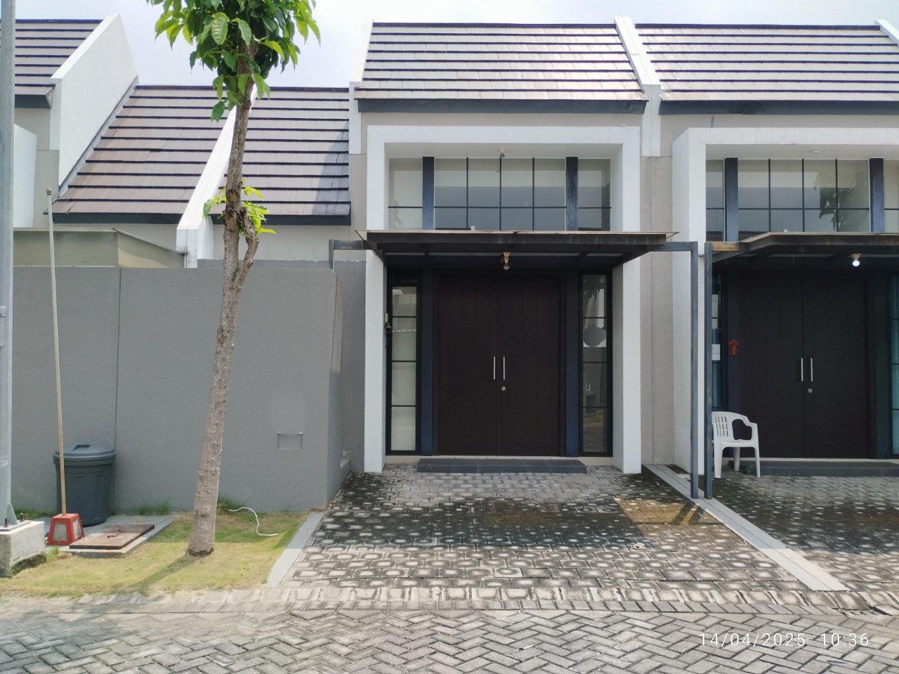 Perumahan Grand Sunrise, Cluster Eclipse, Menganti, Surabaya Barat — Foto 1